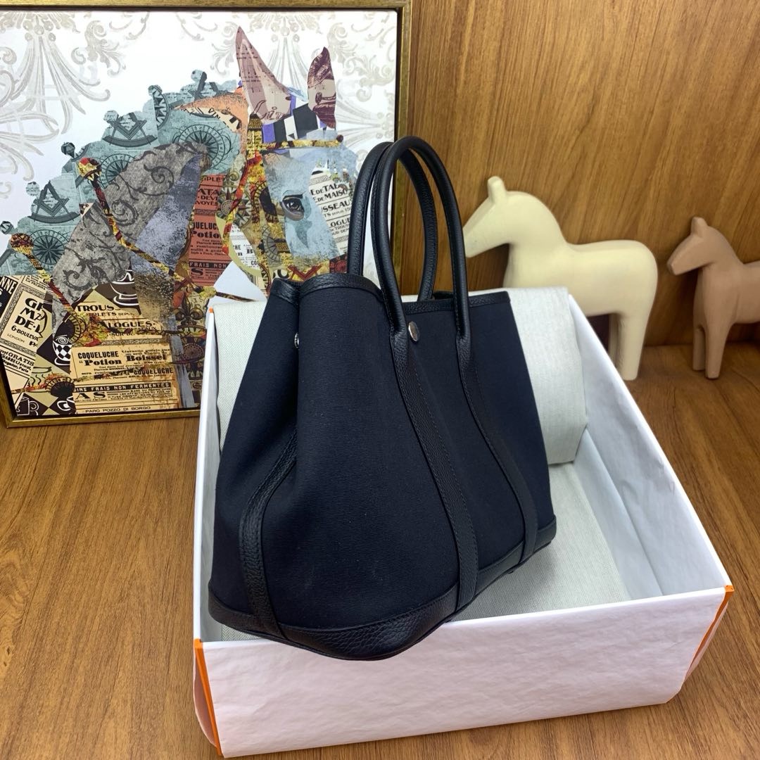 에르메스 가든파티30 블랙 캔버스